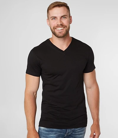 Basic Extended V-Neck T-Shirt