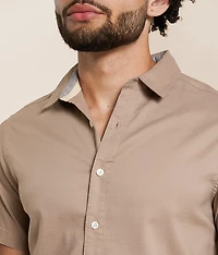 Standard Solid Stretch Shirt
