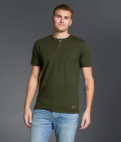 Solid Henley
