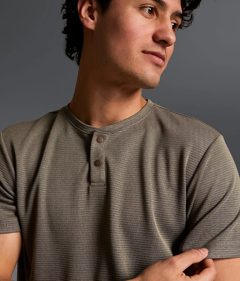 Textured Snap Henley