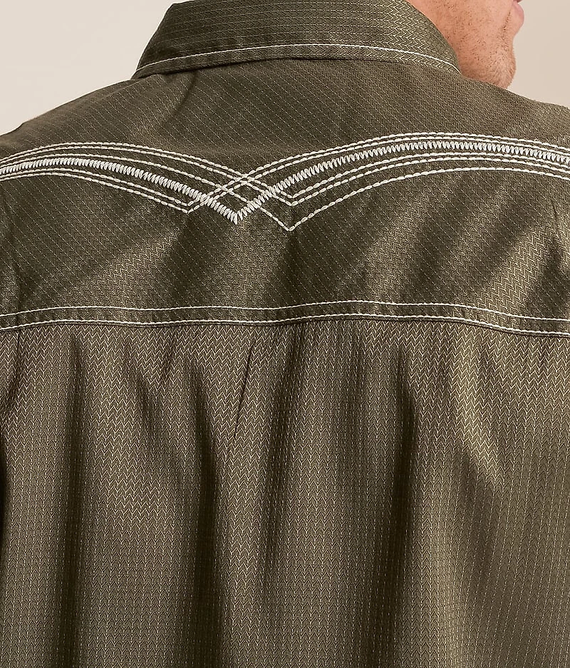 Embroidered Athletic Stretch Shirt