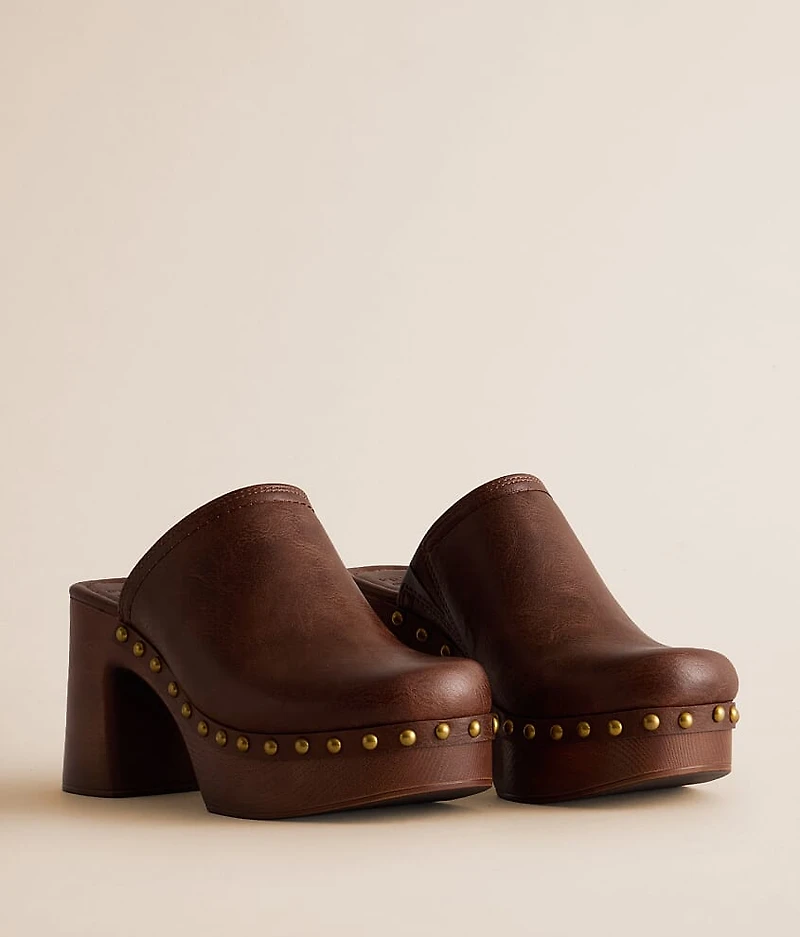 Frye and Co. Wylie Heeled Mule Clog