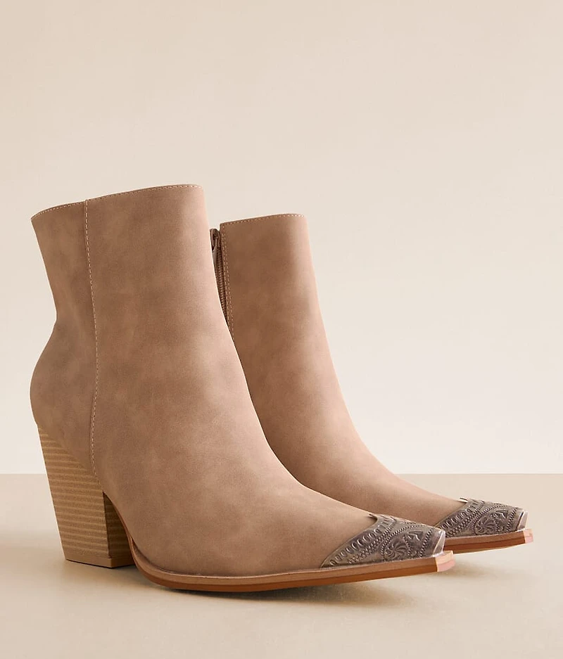Zion Western Ankle Boot