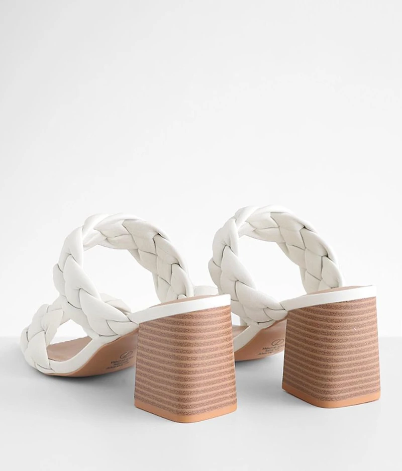 Puffy Buggy Braided Sandal