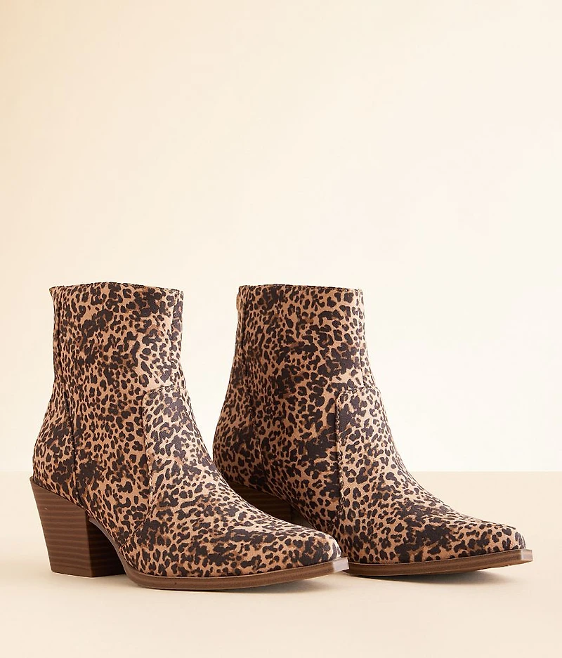 Elysees Cheetah Ankle Boot