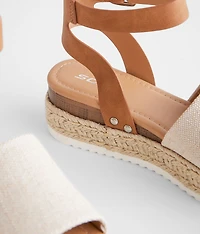 Topics Flatform Sandal