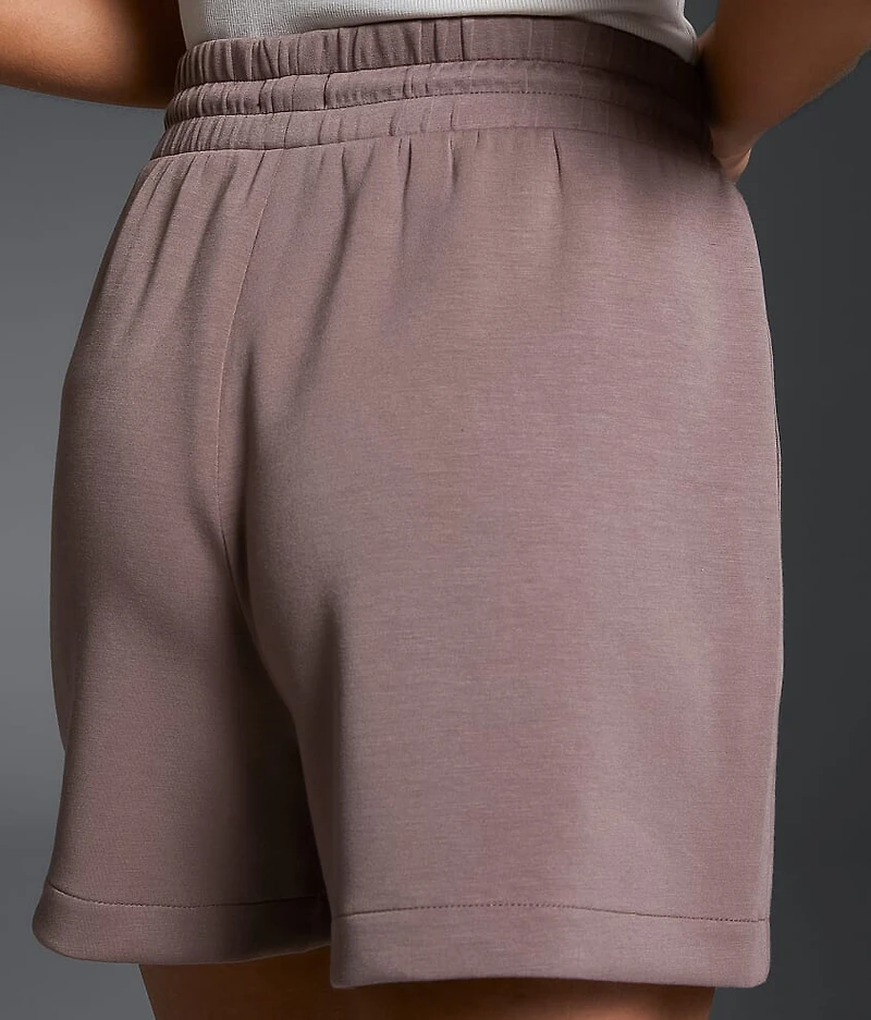 Pleated Knit Short