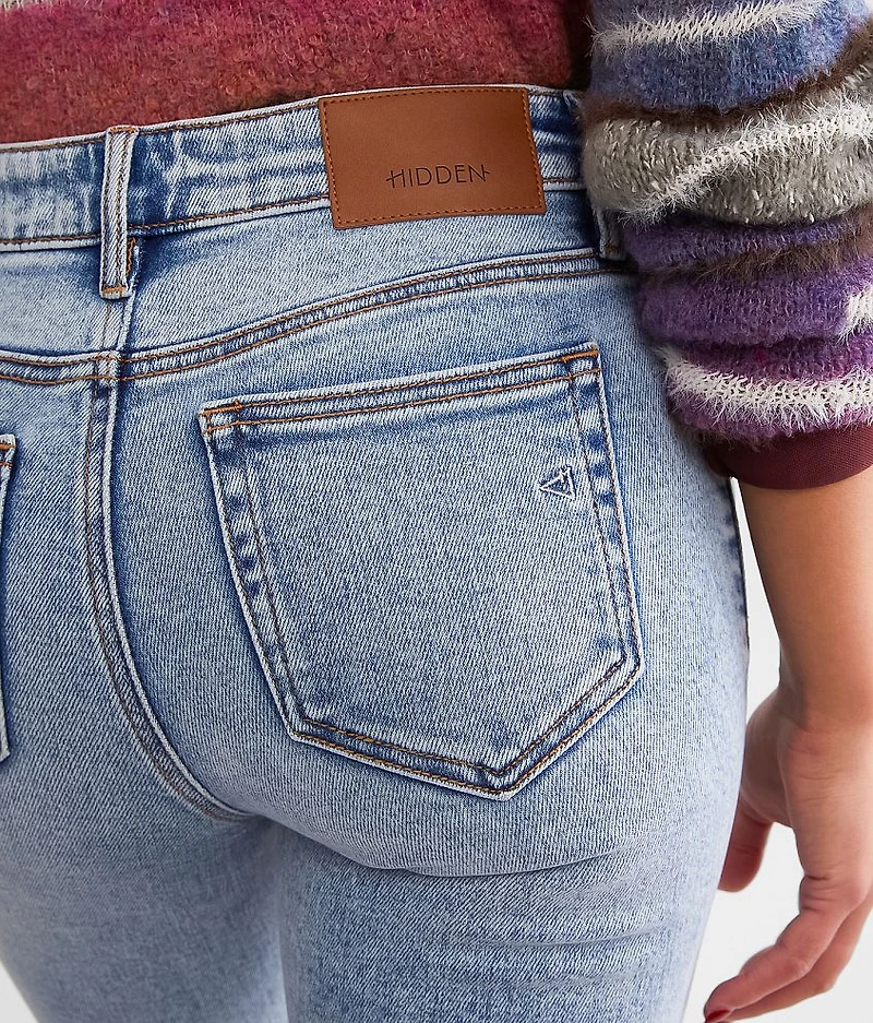 Chloe Cropped Straight Stretch Jean