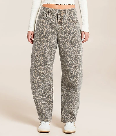 Sammie Barrel Cheetah Print Stretch Jean