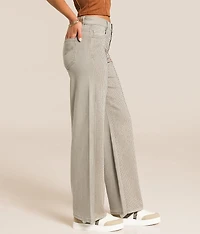 Rhinestone Logan Dad Stretch Jean