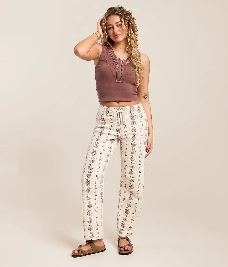 Sloane Floral Barrel Stretch Jean