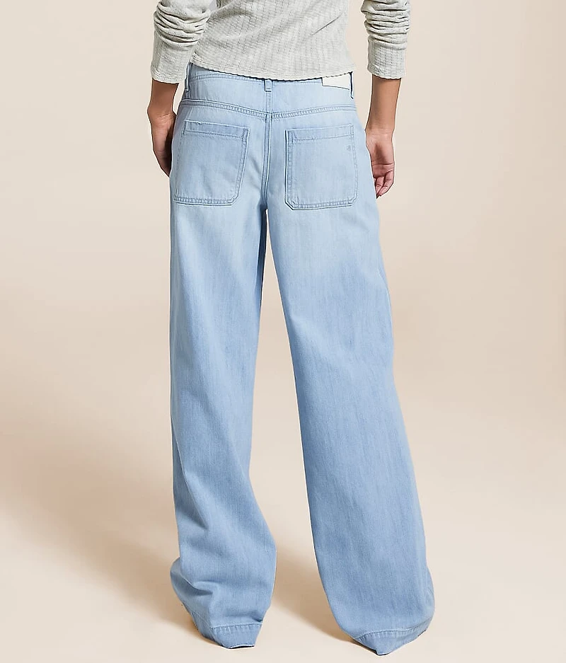 Nori Wide Leg Jean
