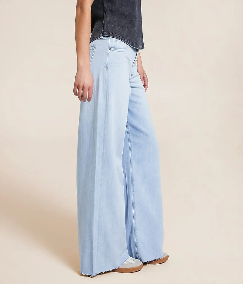 Nori Ultra Wide Leg Jean