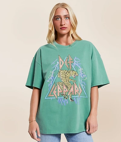 Def Leppard Oversized Band T-Shirt