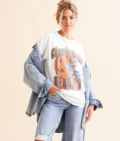 Cincinnati Bengals Throwback Helmet T-Shirt