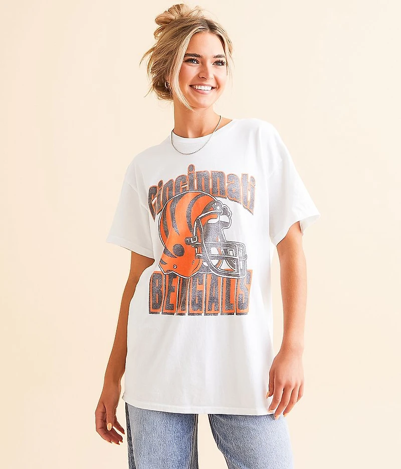 Cincinnati Bengals Throwback Helmet T-Shirt