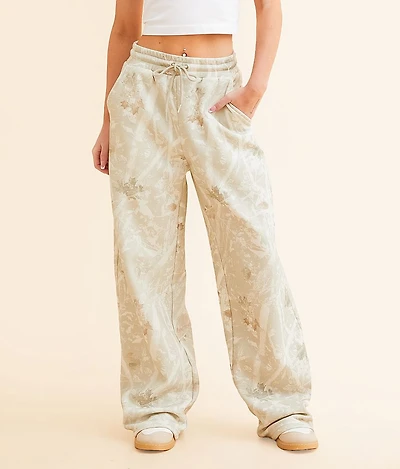 Camo Wide Leg Sweatpant