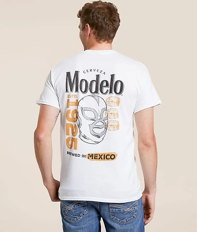 Modelo Fighting Spirit T-Shirt