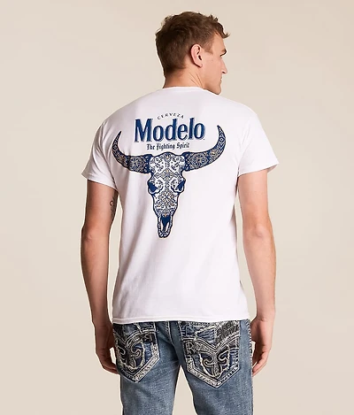 Modelo Cow Skull T-Shirt