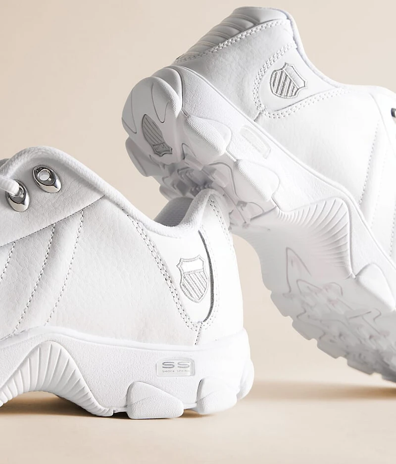 ST329 Leather Sneaker