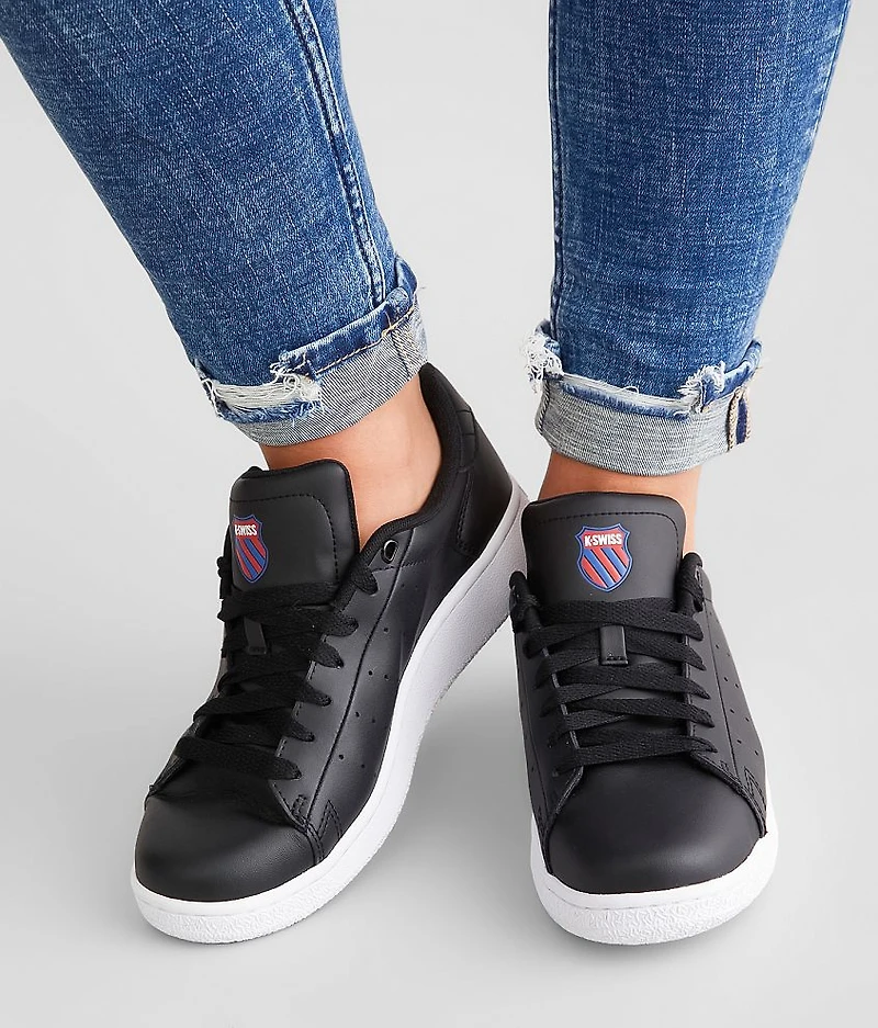 Classic Leather Sneaker