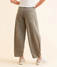 Horseshoe Stretch Jean