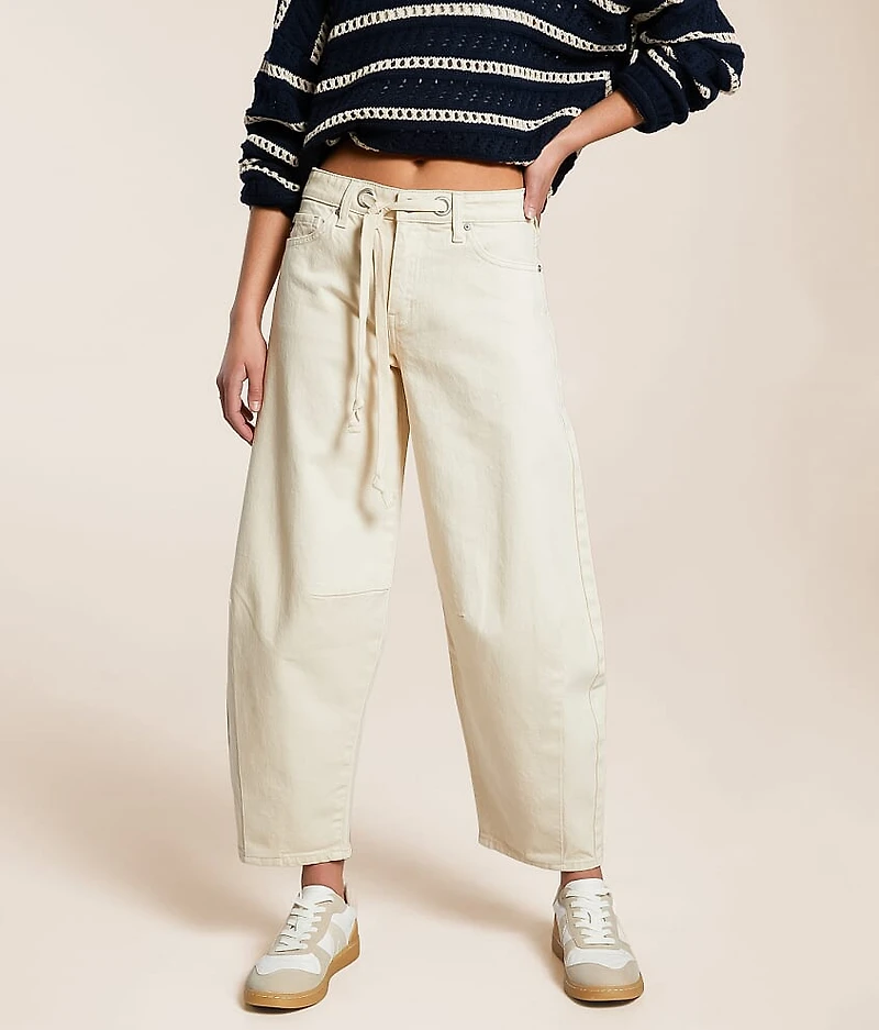 Horseshoe Stretch Jean