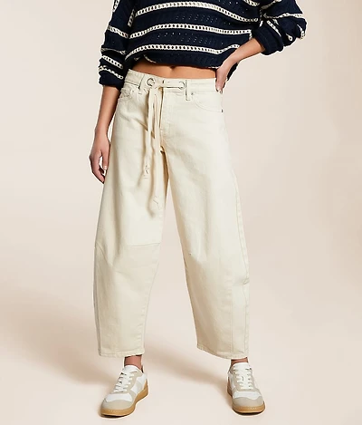 Horseshoe Stretch Jean