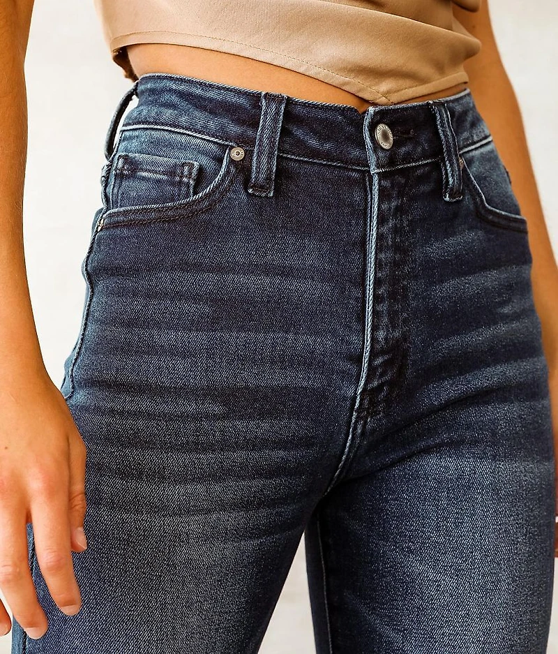Ultra High Rise Super Flare Jean