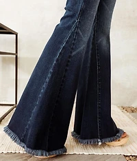Ultra High Rise Super Flare Jean
