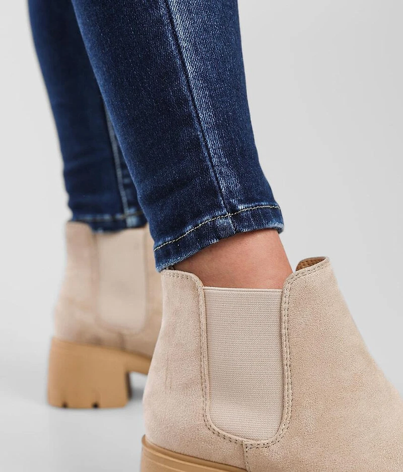 Mid-Rise Skinny Stretch Jean