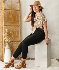 Kurvy Mid-Rise Ankle Skinny Jean