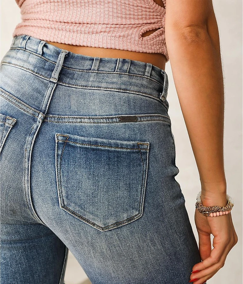 Kurvy Mid-Rise Ankle Skinny Jean