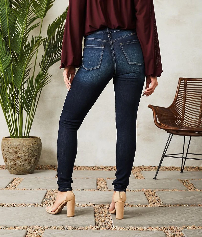 Kurvy Ultra High Rise Skinny Jean
