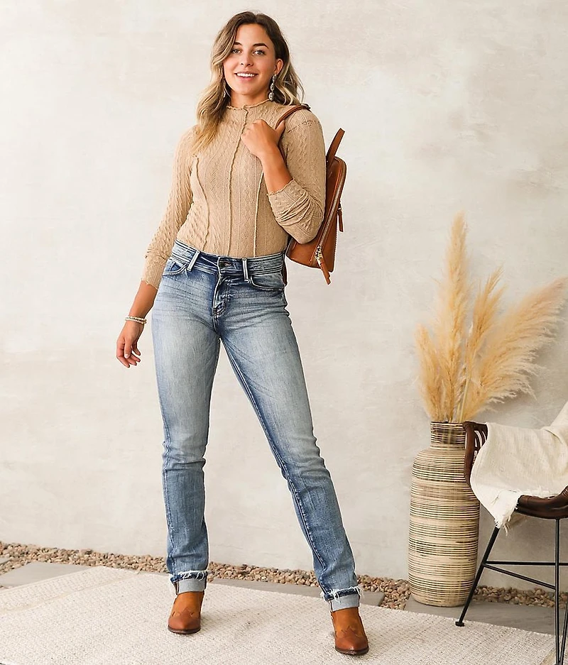 Kurvy Mid-Rise Straight Jean