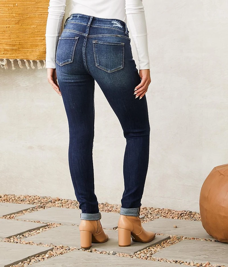 Kurvy Mid-Rise Skinny Stretch Jean