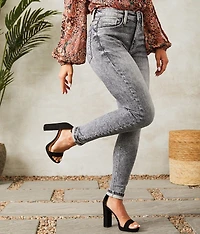 Kurvy Ultra High Rise Ankle Jean