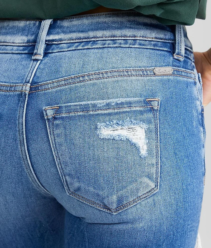 Mid-Rise Bermuda Stretch Short