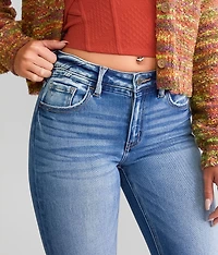 Kurvy Mid-Rise Straight Stretch Jean