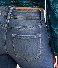 Kurvy Mid-Rise Flare Stretch Jean