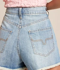 Daisy Short