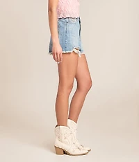 Daisy Short