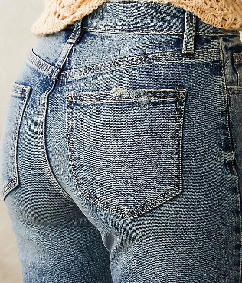 The Vintage Flared Out Jean