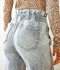 The Paperbag Stretch Jean