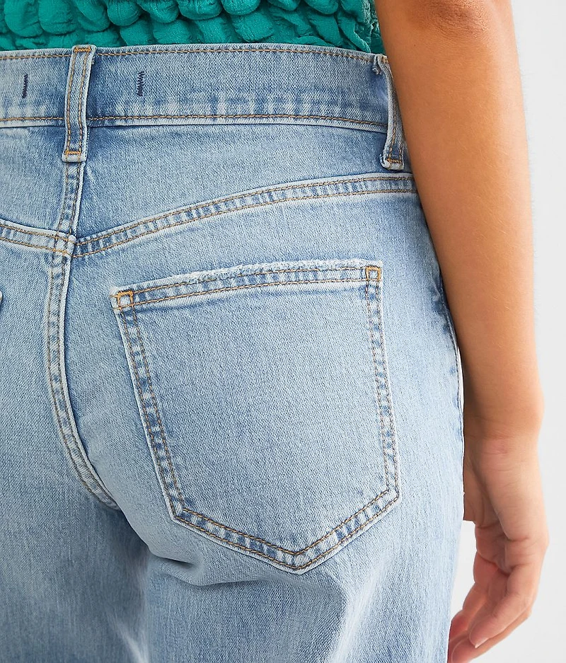 The Mid Waist Stretch Jean