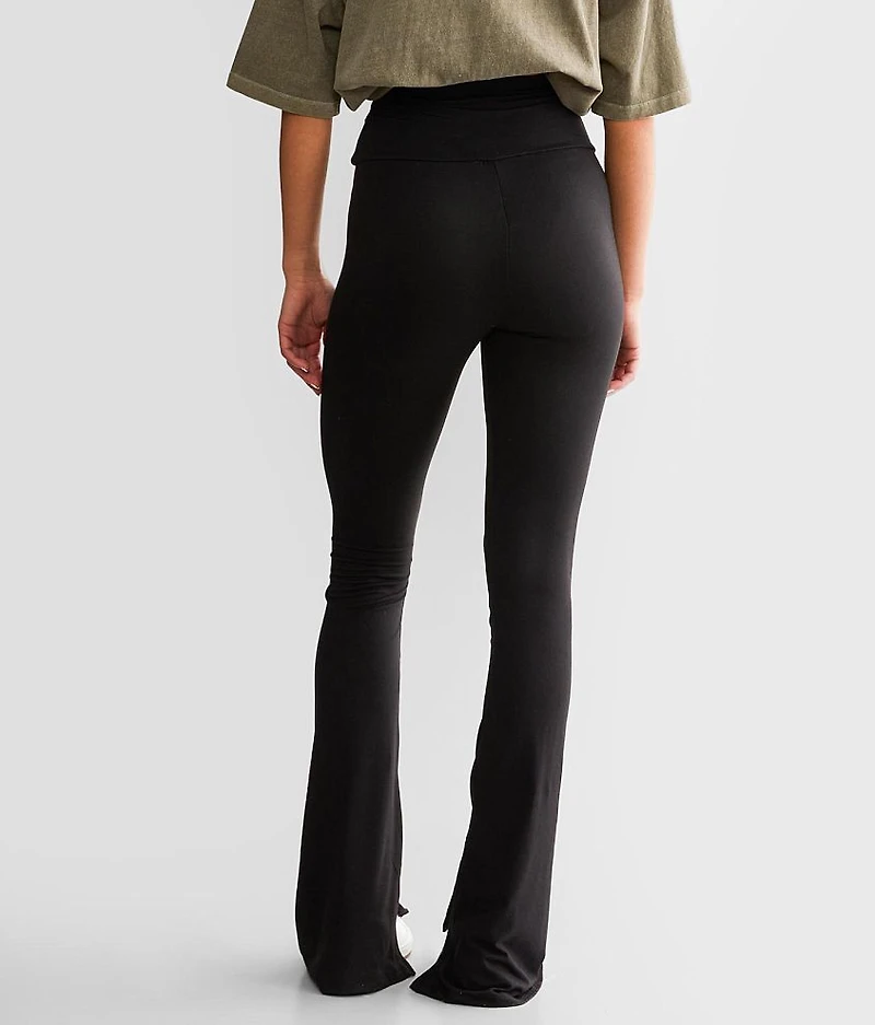 Split Flare Legging