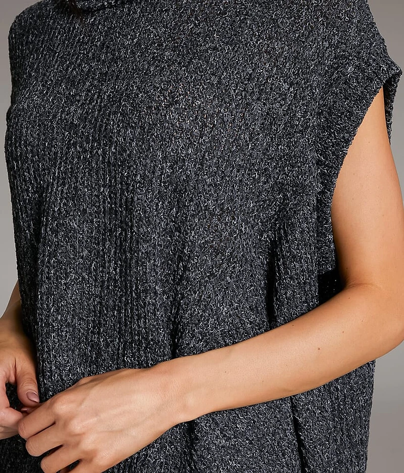 Marled Sharktooth Hem Top