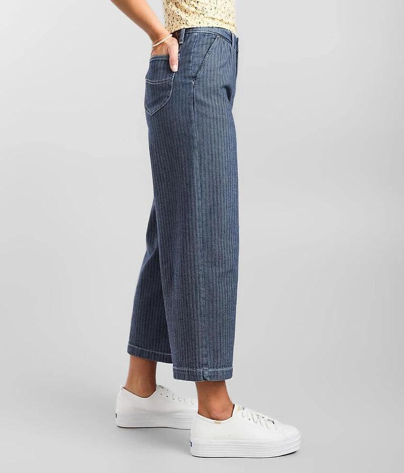 Vintage Modern Wide Leg Cropped Jean