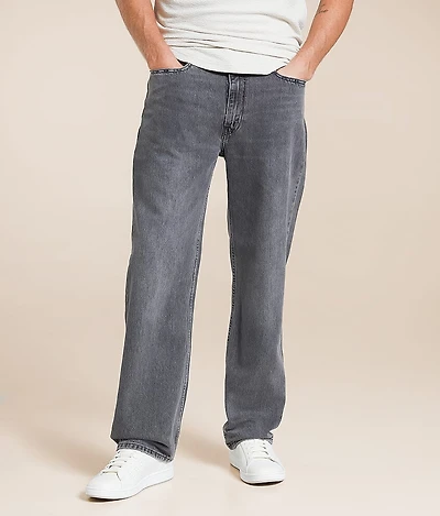 565 Loose Straight Jean