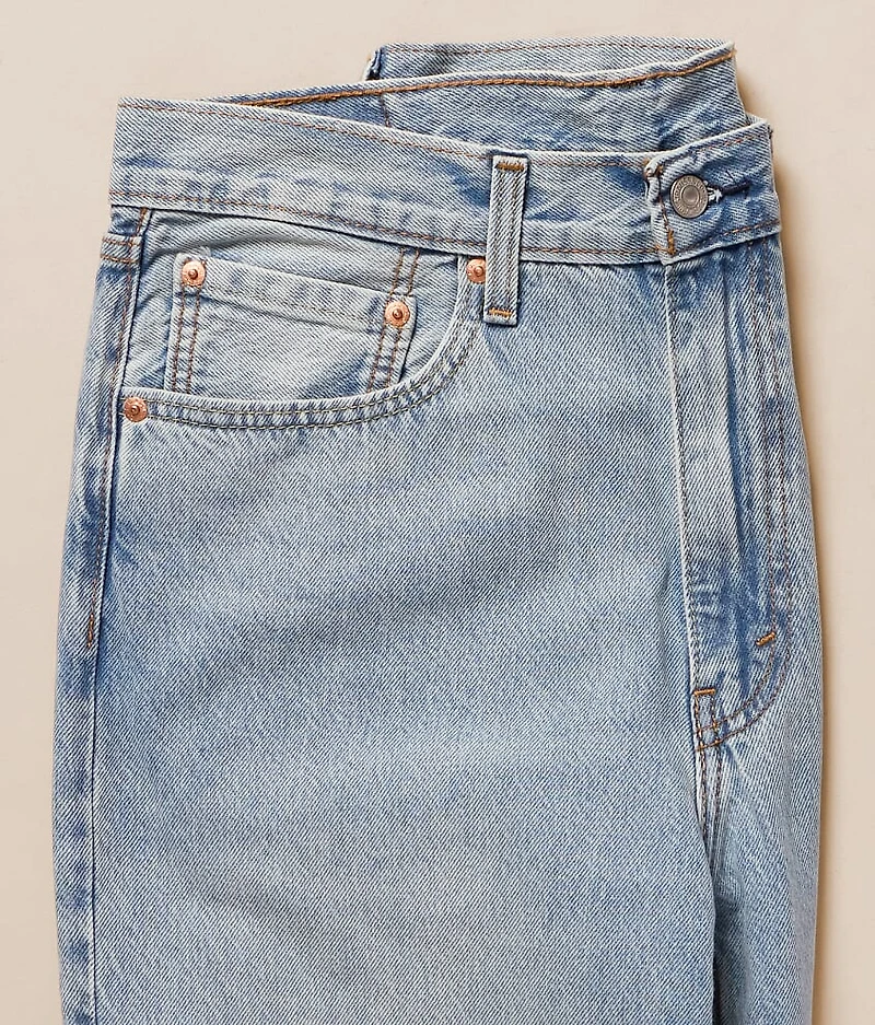 565 Loose Straight Jean